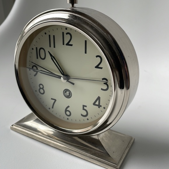 dt Other - ‼️5/$25‼️DT Alarm Clock/Decor